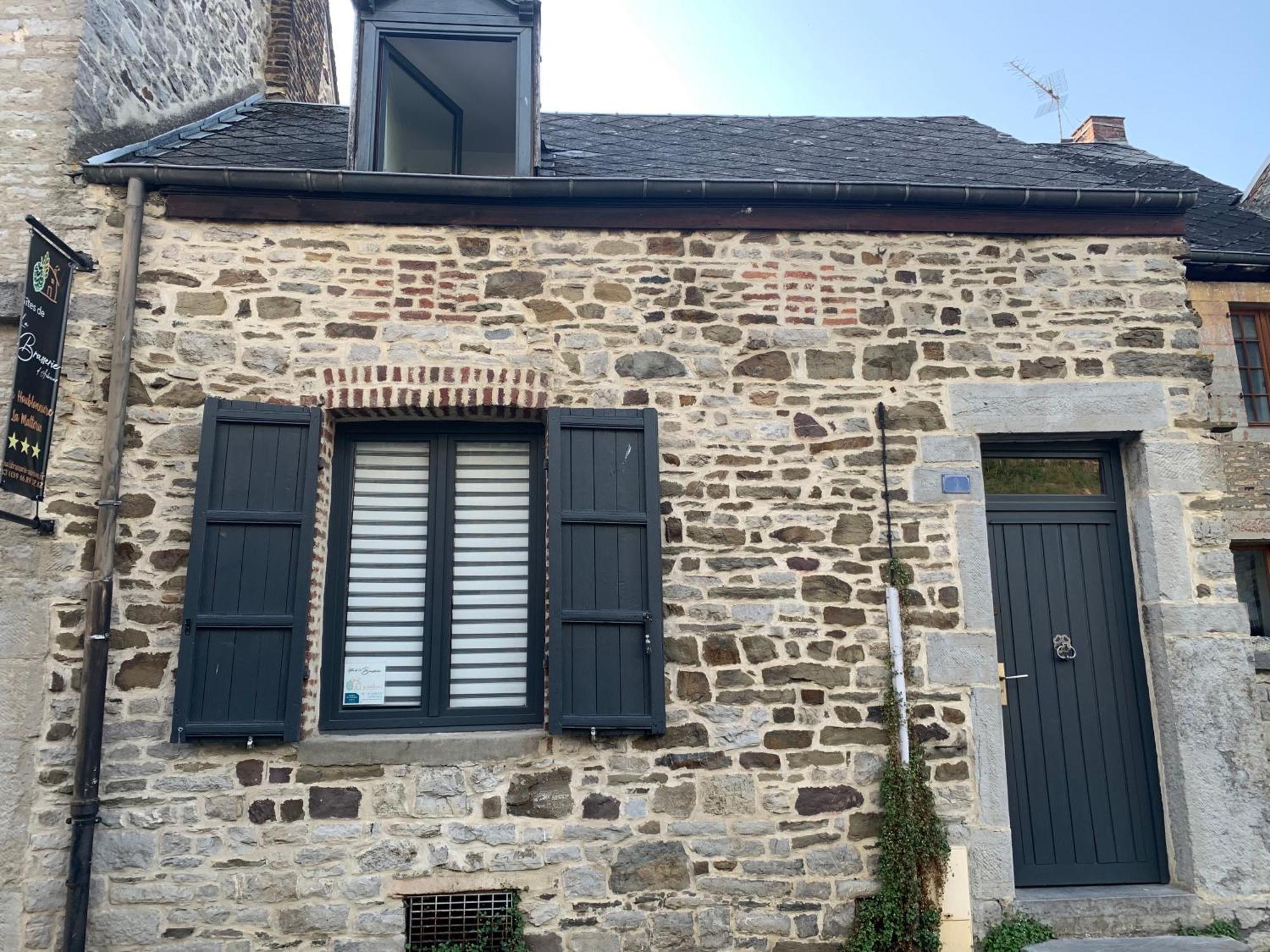 Les Gites De La Brasserie D'Aubrives La Malterie Et La Houblonniere Εξωτερικό φωτογραφία