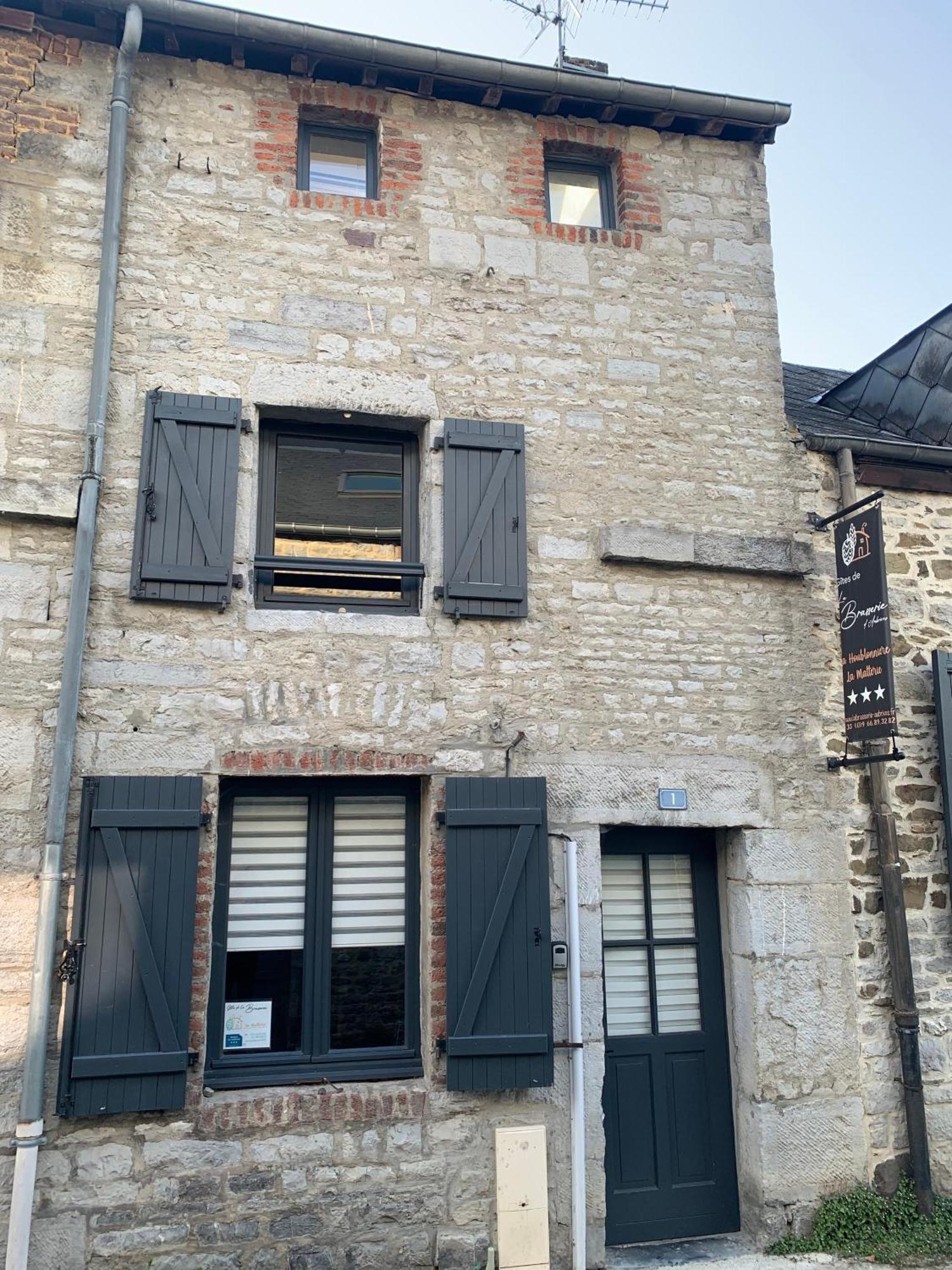Les Gites De La Brasserie D'Aubrives La Malterie Et La Houblonniere Εξωτερικό φωτογραφία